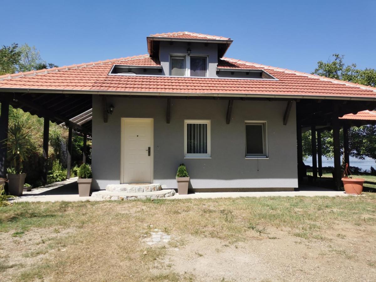 Kuca Za Odmor-Zelena Oaza Hotel Golubac Luaran gambar